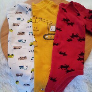 Bundle of 3 long sleeve inside size 9 mths #0494